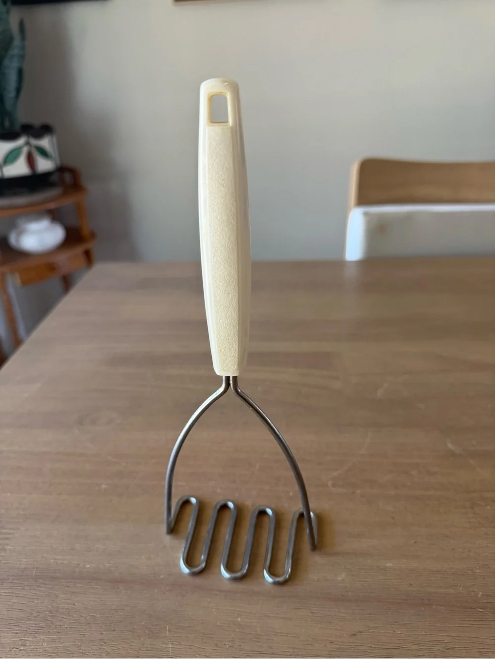 Vintage EKCO Spice of Life Pattern Potato Vegetable Masher Stainless Steel Retro